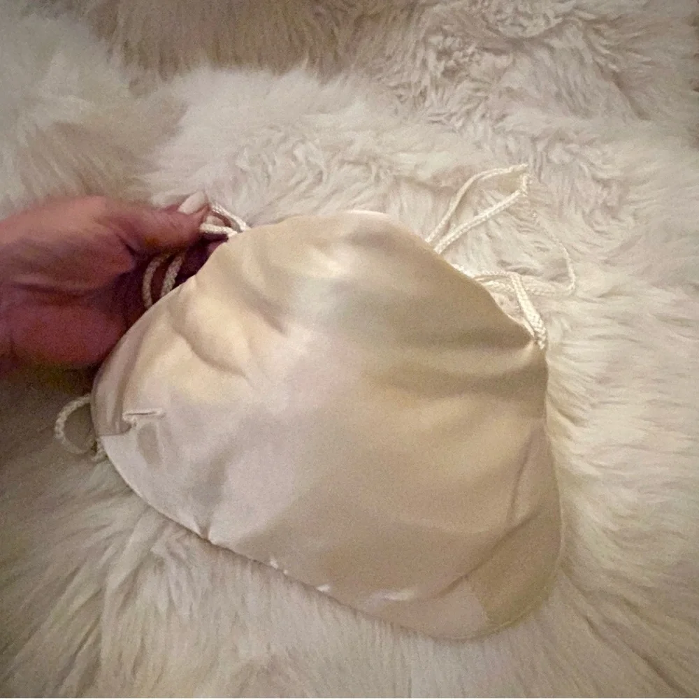 Vintage MCM Champagne Evening Bag Classic Scalloped Satin Clutch Strap Formal